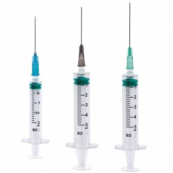 BD Emerald 5ml syringe with 22G x 1 1/4" Needle - pack of 100